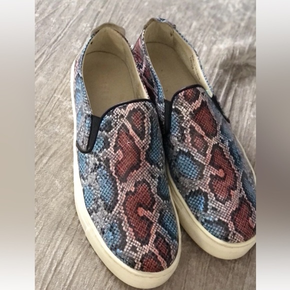 The Flexx size 9.5 blue & pink platform Python platform slip on sneaker leather - Picture 9 of 11